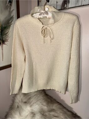 Cream Collar Sweater